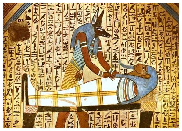 古埃及文字突然被破译 一定是伪造的 了解一下罗塞塔石碑吧